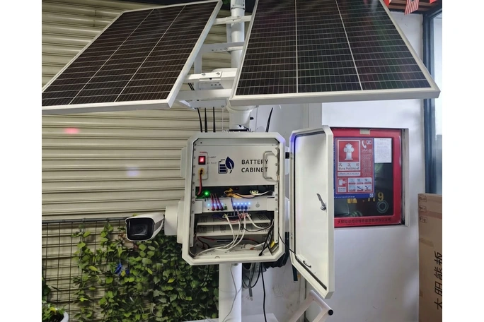 Solar power equipment wiring and interface details for battery, load and communication selection